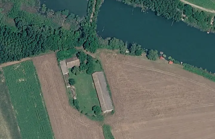 Farmstead (Tanya) by Holt-Duna-ág Oxbow Lake, Bács-Kiskun, Hungary – 2